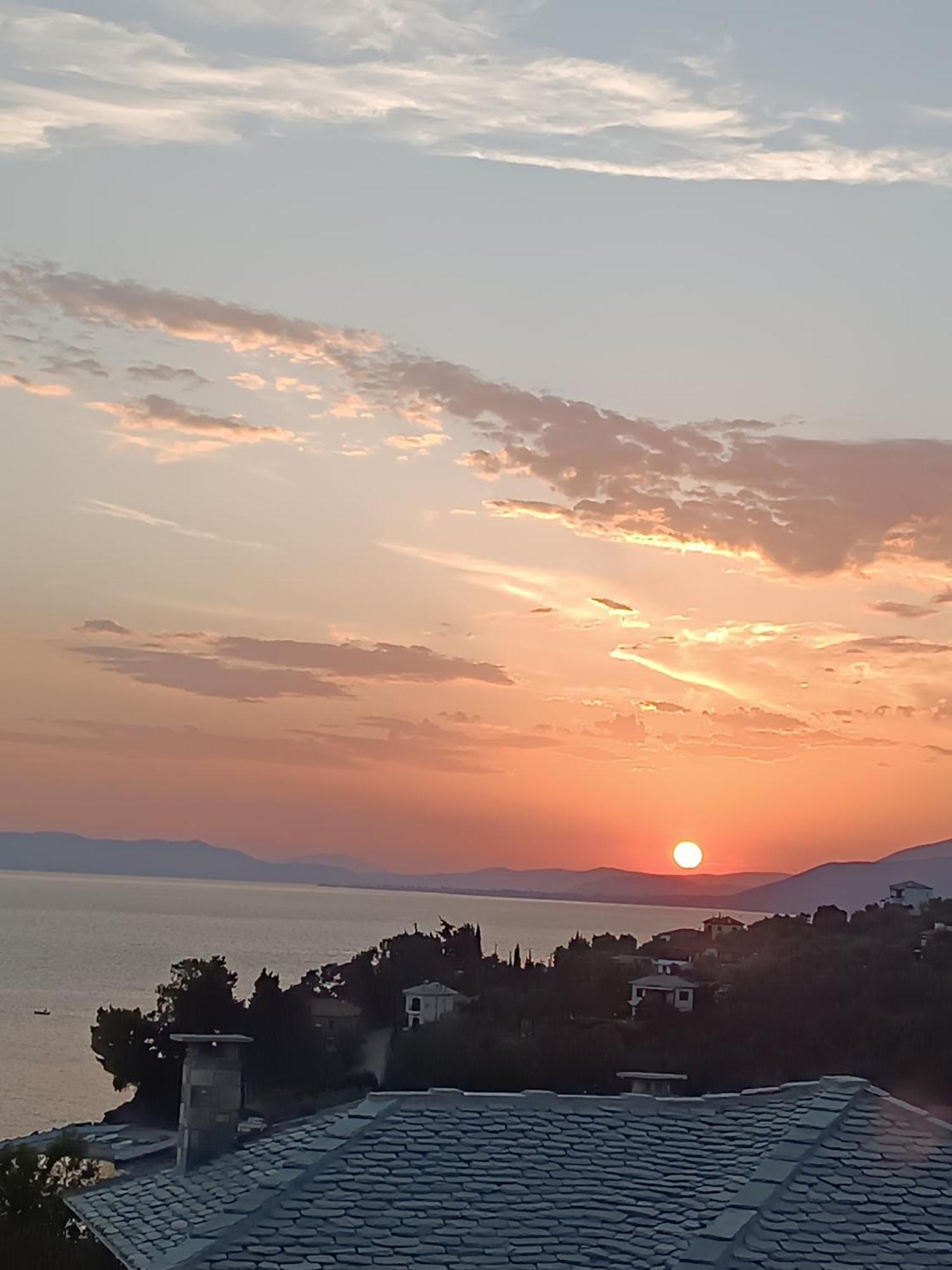 Mesonisi Με Υπέροχη Θέα Στον Παγασητικό!! Afissos Exterior foto